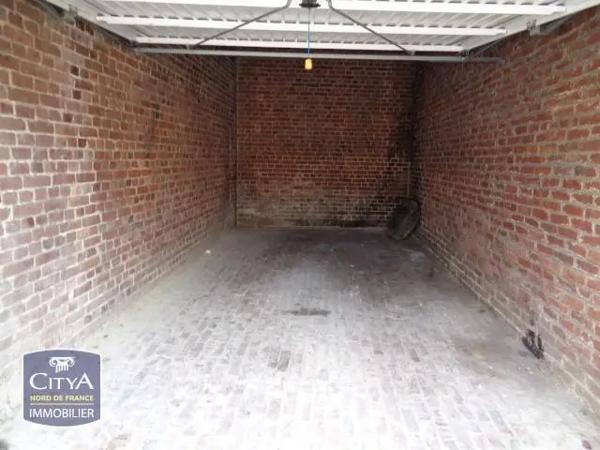 Parking à louer 12m² Douai (59500)