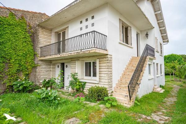 Maison à vendre |  Royan |  5 pièces | 130 m²