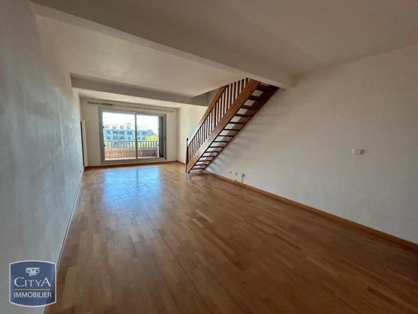 Appartement à louer 3 pièces 70.99m² La Rochelle (17000)