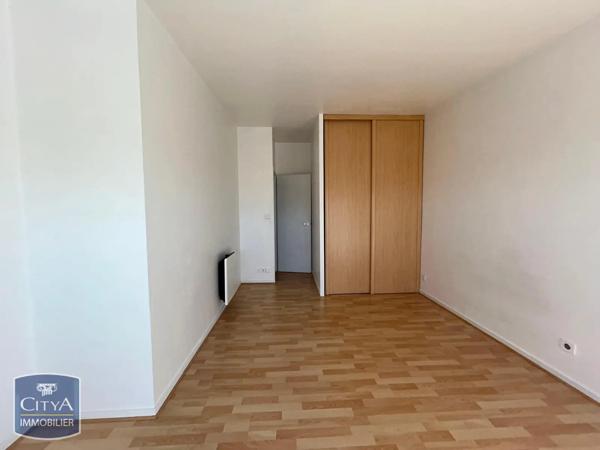 Appartement à louer 3 pièces 70.99m² La Rochelle (17000)