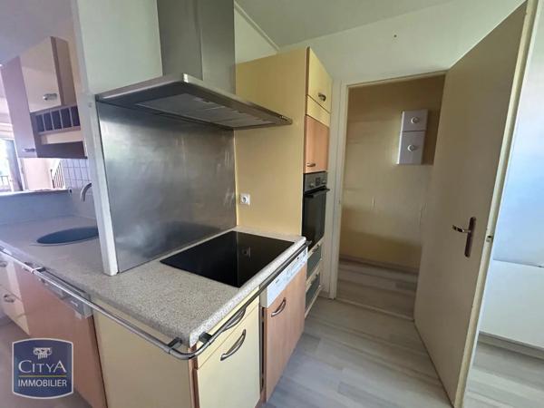 Appartement à louer 3 pièces 70.99m² La Rochelle (17000)
