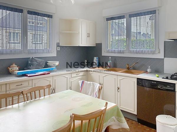 Maison sur sous-sol à vendre dans le centre de Muzillac