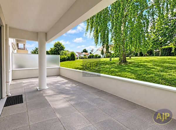 Appartement à vendre Saint Sebastien Sur Loire - 2 pièces, 49m² avec 1 chambre(s) à 158 250€ - AJP Immobilier Saint-Sébastien-sur-Loire