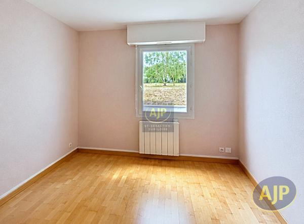 Appartement à vendre Saint Sebastien Sur Loire - 2 pièces, 49m² avec 1 chambre(s) à 158 250€ - AJP Immobilier Saint-Sébastien-sur-Loire