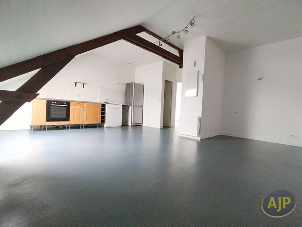 Appartement à louer Blain : 1 pièces, 28m² avec 0 chambre(s) à 373€ - AJP Immobilier Blain