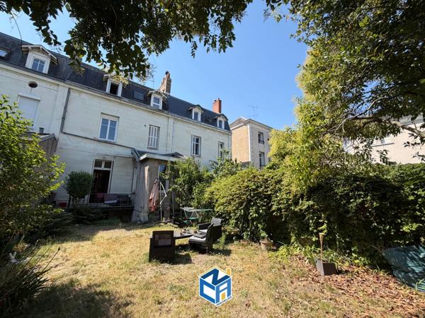 IMMEUBLE TOURANGEAU - 4 APPARTEMENTS - RUE D'ENTRAIGUES
