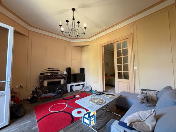 IMMEUBLE TOURANGEAU - 4 APPARTEMENTS - RUE D'ENTRAIGUES