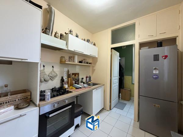 IMMEUBLE TOURANGEAU - 4 APPARTEMENTS - RUE D'ENTRAIGUES