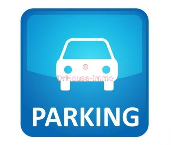 Parking / Box à louer de 8 m²