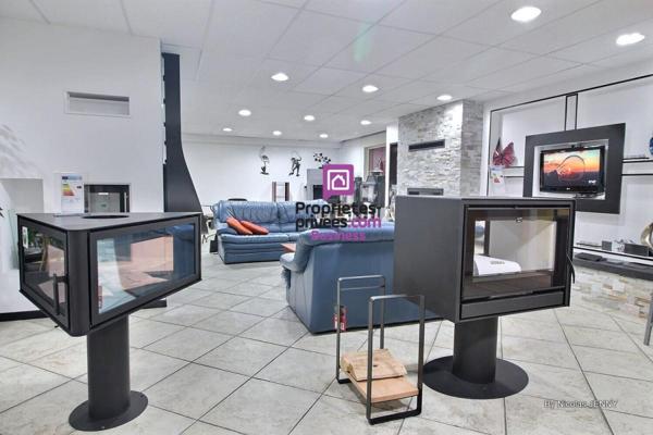 VILLE LA GRAND- Cessions De Parts Sociales, Poeles à bois et granulés