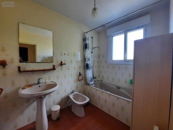 Achat - Maison Challans 85300 5 pièces 111 m 2 565 m 2