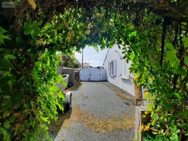 Achat - Maison Challans 85300 5 pièces 111 m 2 565 m 2