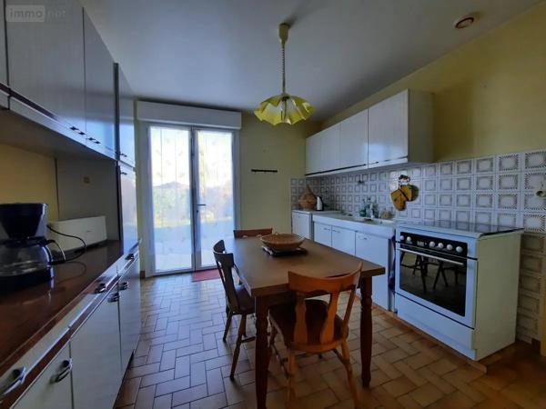 Achat - Maison Challans 85300 5 pièces 111 m 2 565 m 2