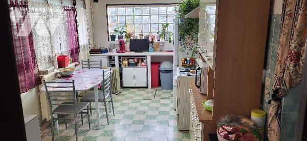 Lot de  2 maisons vendues louées