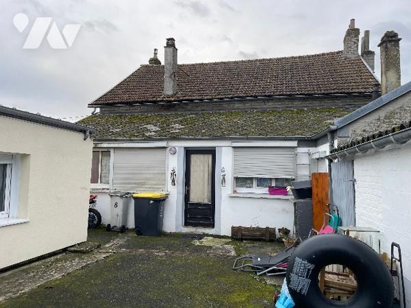 Lot de  2 maisons vendues louées