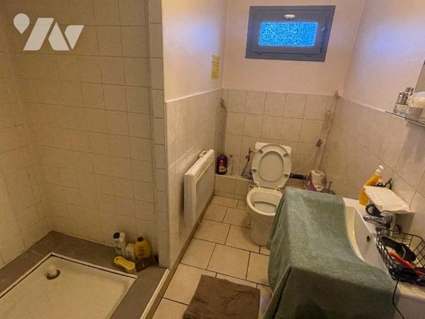 Lot de  2 maisons vendues louées