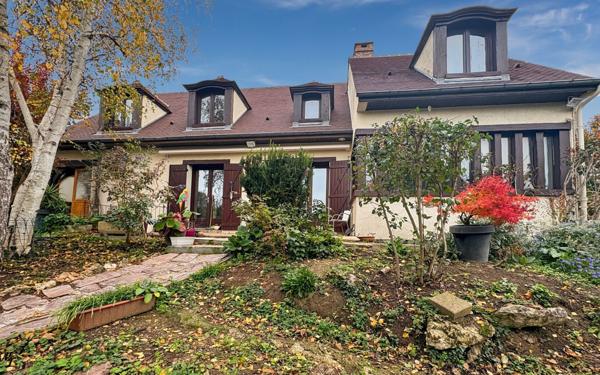 Maison à vendre    5 pièces • 189 m2 Soisy-sur-Seine