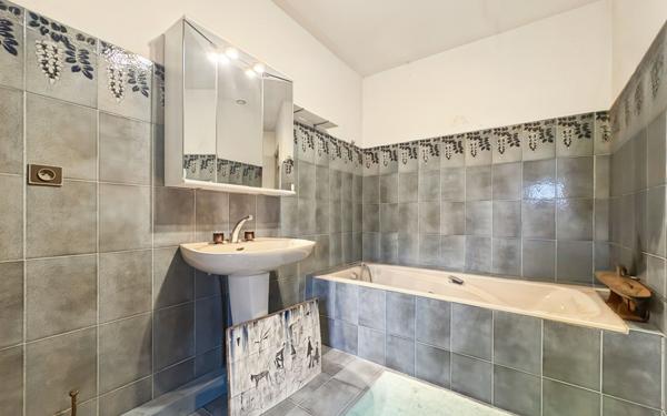 Maison à vendre    5 pièces • 189 m2 Soisy-sur-Seine