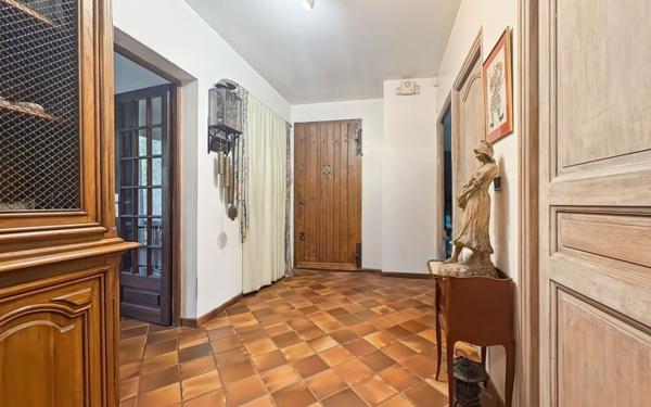 Maison à vendre    5 pièces • 189 m2 Soisy-sur-Seine