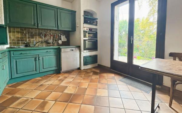 Maison à vendre    5 pièces • 189 m2 Soisy-sur-Seine