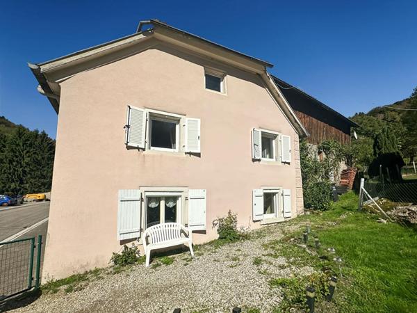 Maison de village de 99 m² avec terrain de 6,41 ares ? Wildenstein, 68820
