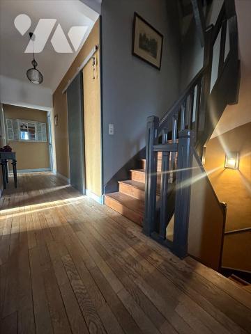 MONTEBOURG (50310), Plein Centre