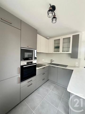 Appartement F4 à vendre  4 pièces - 81,60 m 2   CLAYE SOUILLY  - 77