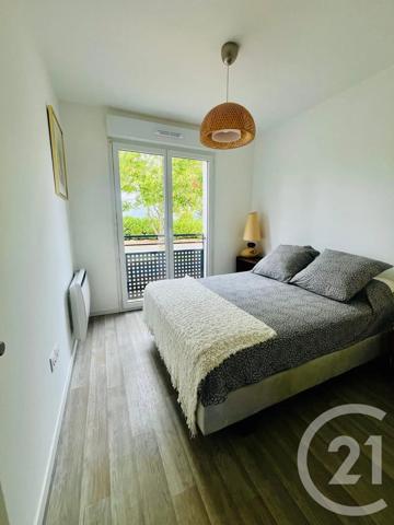 Appartement F4 à vendre  4 pièces - 81,60 m 2   CLAYE SOUILLY  - 77