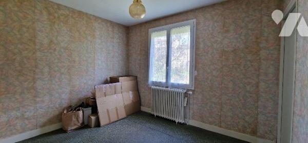 Maison à Vendre à Thouars (79100) en Deux-Sèvres (79)

Cette maison dispose d'une surface hab...
