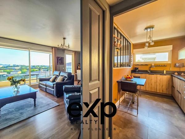 Appartement T4 de 83m2 loi Carrez + Terrasse + 1 Parking + 2 Box