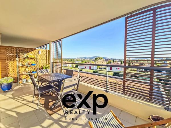 Appartement T4 de 83m2 loi Carrez + Terrasse + 1 Parking + 2 Box