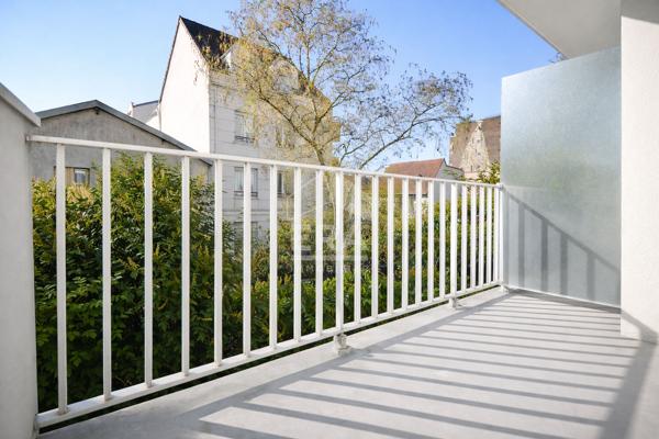 4 pièces 82m² - LUMINEUX-BALCON-PARKING & CAVE