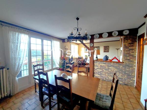 Maison  sous sol total , comble aménageable