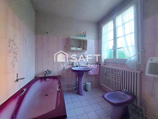 Maison  sous sol total , comble aménageable