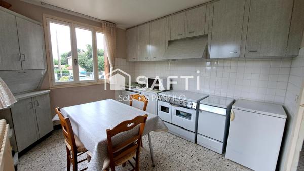 DOLE DANS QUARTIER CALME