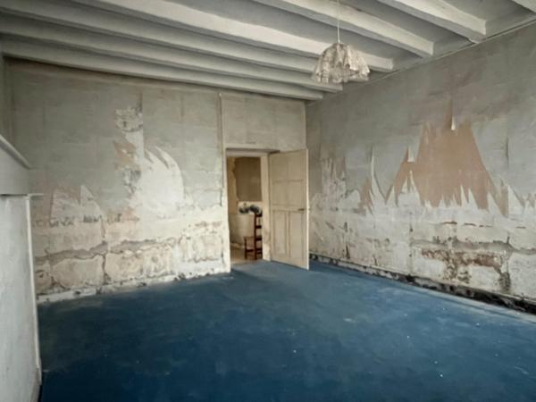 Maison en plein centre-ville avec travaux