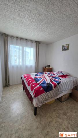 Bel appartement T3, avec ascenseur en demi étage.