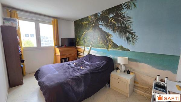 Bel appartement T3, avec ascenseur en demi étage.