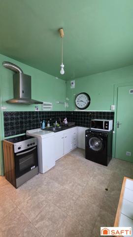 Bel appartement T3, avec ascenseur en demi étage.