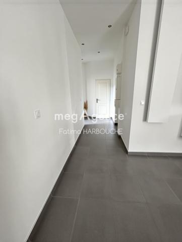 Appartement à LE CHAMBON-FEUGEROLLES, 42500 - 4 pièces 100m²