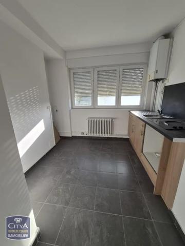 Appartement à louer 3 pièces 63.39m² Maubeuge (59600)