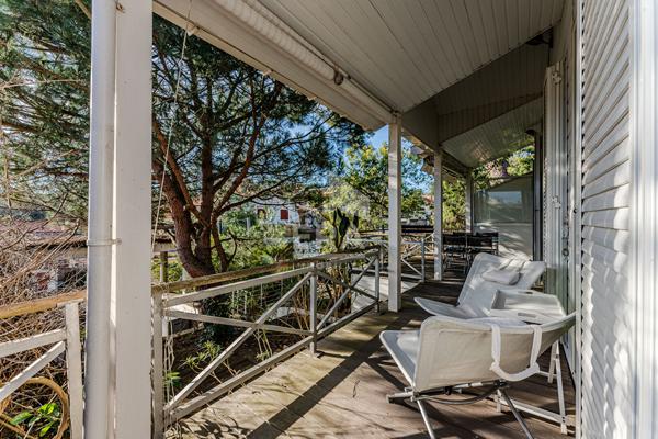 Maison bardage bois de 65 m². 2 chambres .garage .calme, jardin et terrasse