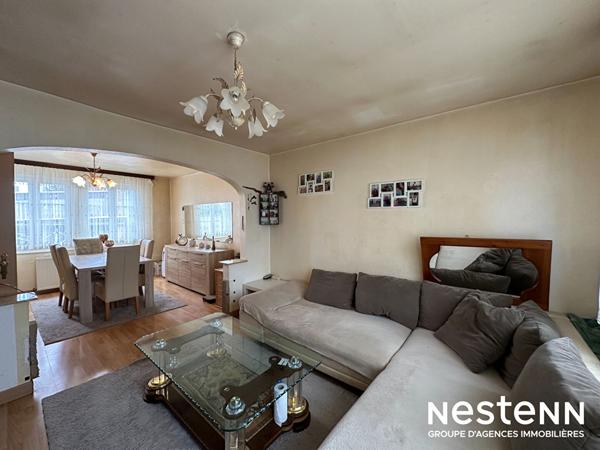 Opportunité : maison lumineuse avec cour et stationnement à Haguenau