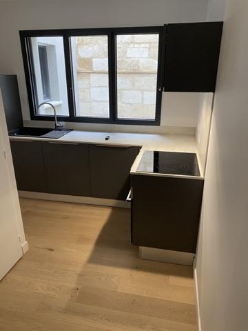 Appartement 244 000 € Bordeaux 2 p 49 m² DPE B