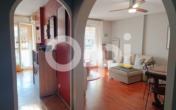 Appartement à vendre    2 pièces • 52 m2 Saint-Genis-Laval