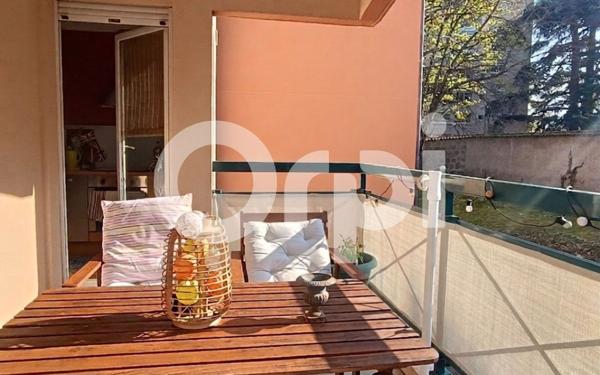 Appartement à vendre    2 pièces • 52 m2 Saint-Genis-Laval