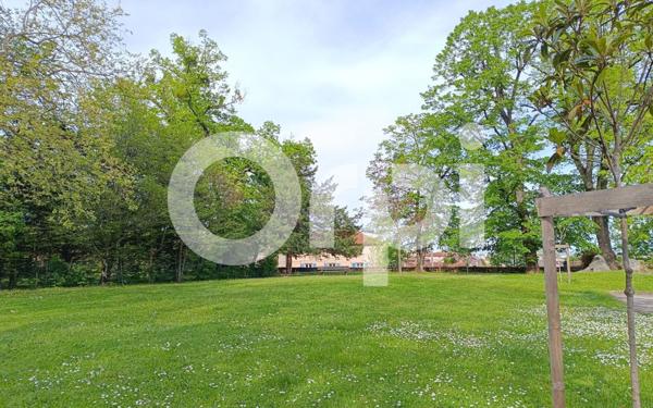 Appartement à vendre    2 pièces • 52 m2 Saint-Genis-Laval