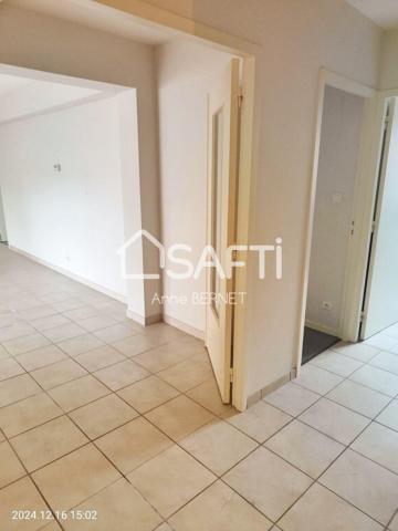 VASTE APPARTEMENT CENTRE VILLE - RESIDENCE AVEC ASCENSEUR