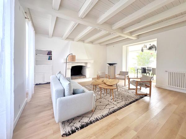 Maison bourgeoise à vendre à Périgny - 5 pièces, 136 m²