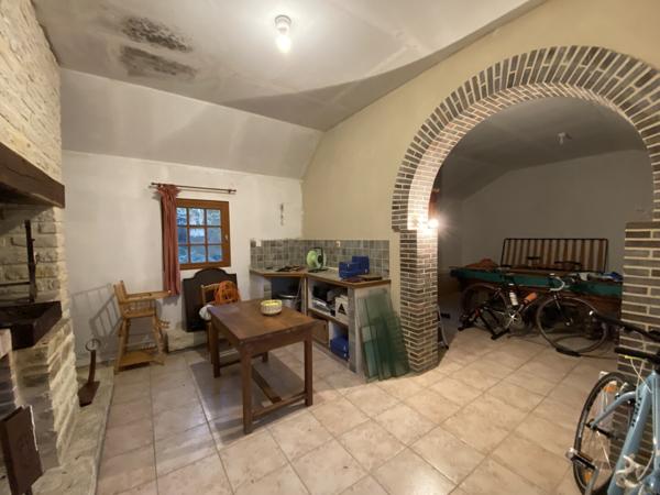 Maison à la campagne de 194 m2 env Secteur Chandai